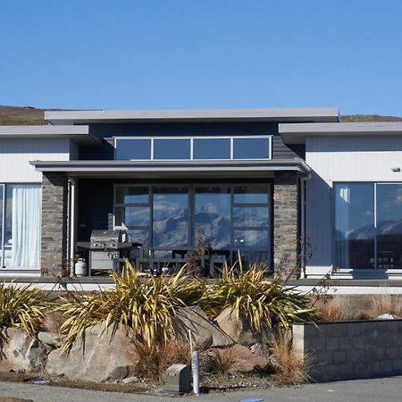 Lake Watch - Lake Tekapo Villa Exterior photo