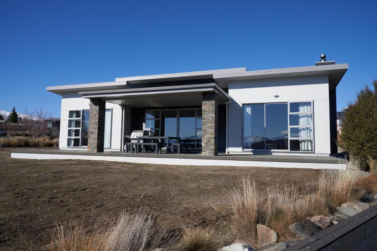 Lake Watch - Lake Tekapo Villa Exterior photo